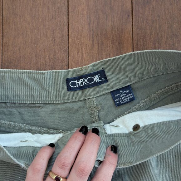 GREEN WASHED VINTAGE CHEROKEE DENIM SHORTS - Picture 3 of 4